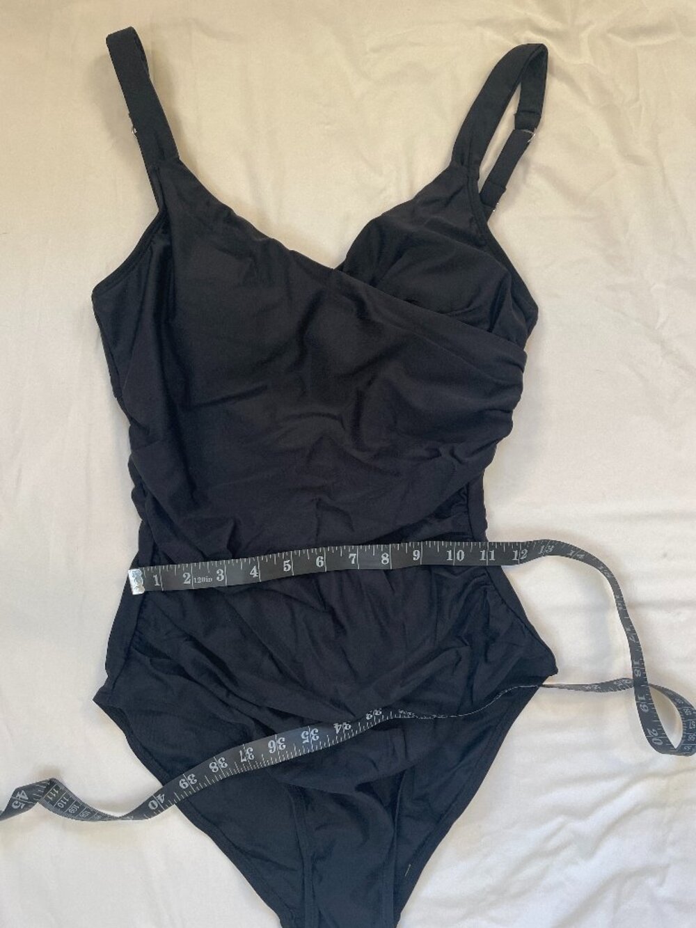 Cupshe Black Retro Tummy Control One-Piece Adjustable Tummy Control - Picture 4 of 7